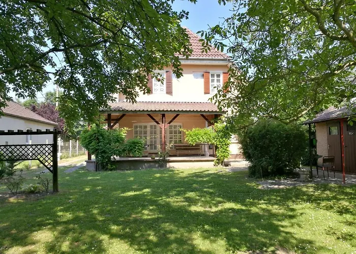 Holiday home House Retro